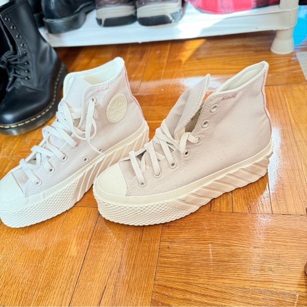 Converse platforms - Picture 3 of 5